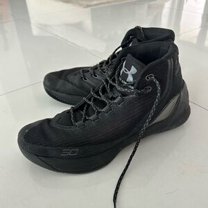 Under Armour Steph Curry Trifecta Men’s Shoes